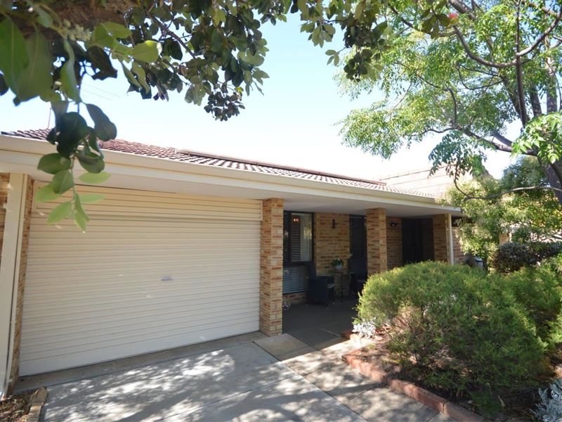 10 Neon Court, Heathridge