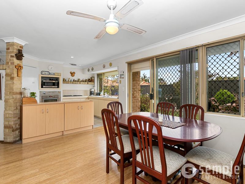 11A Cestrum Rise, South Lake