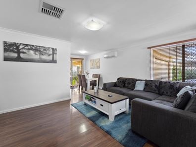 7 Holten Crt, Cooloongup WA 6168