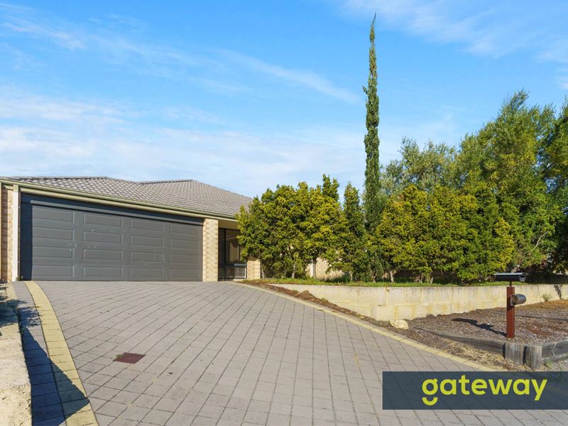 25 Wedgetail Crescent, Success