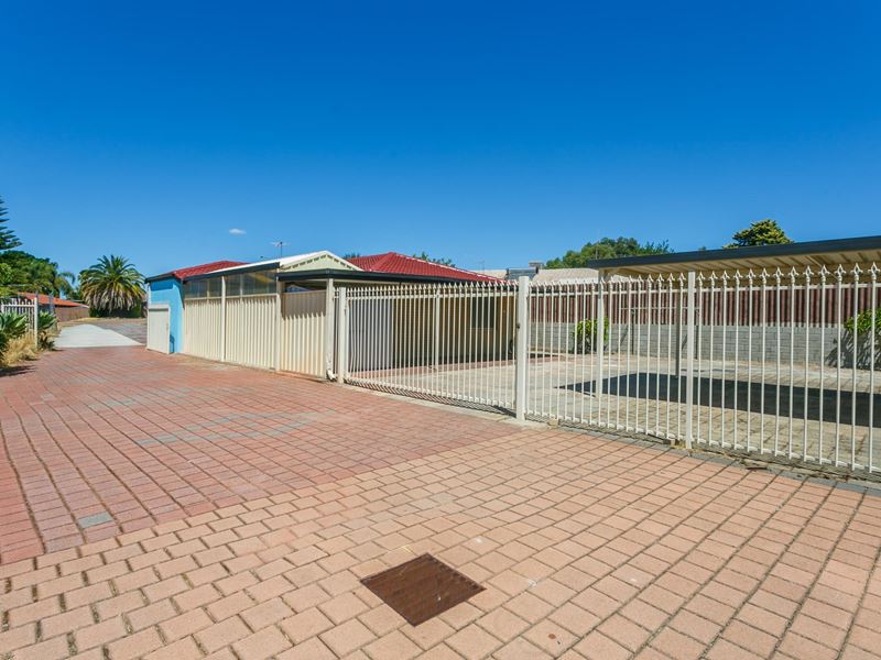 13 Brockmill Avenue, Beechboro WA 6063