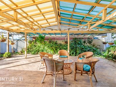 2a Swan Road, Attadale WA 6156