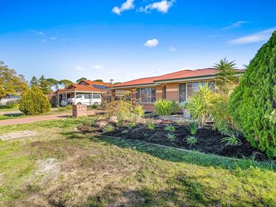 8 Forestview Boulevard, Ellenbrook WA 6069