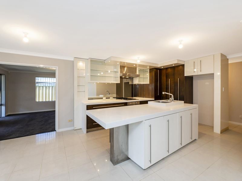 20 Minstrell Road, Bertram