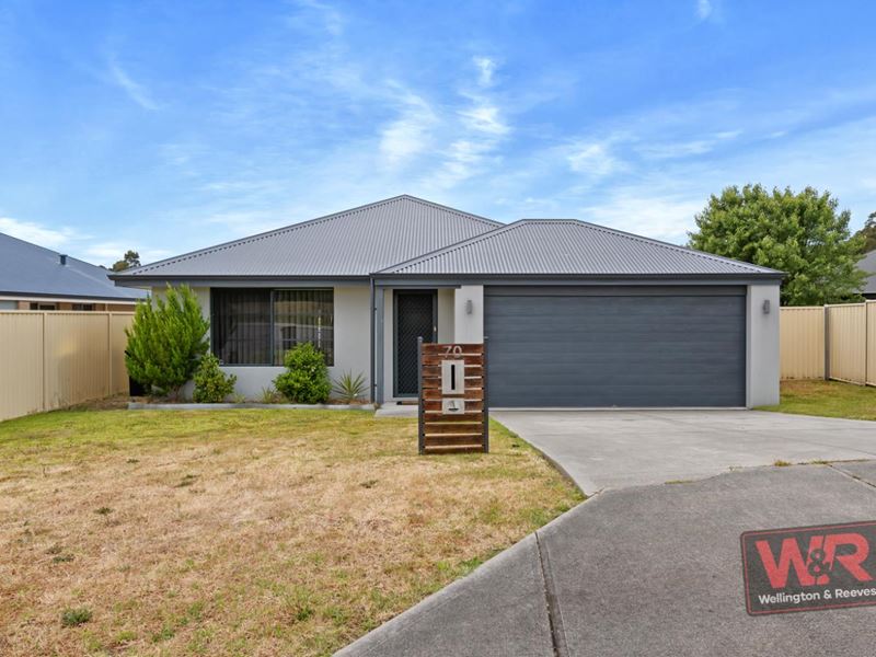 70 Radiata Drive, Mckail WA 6330