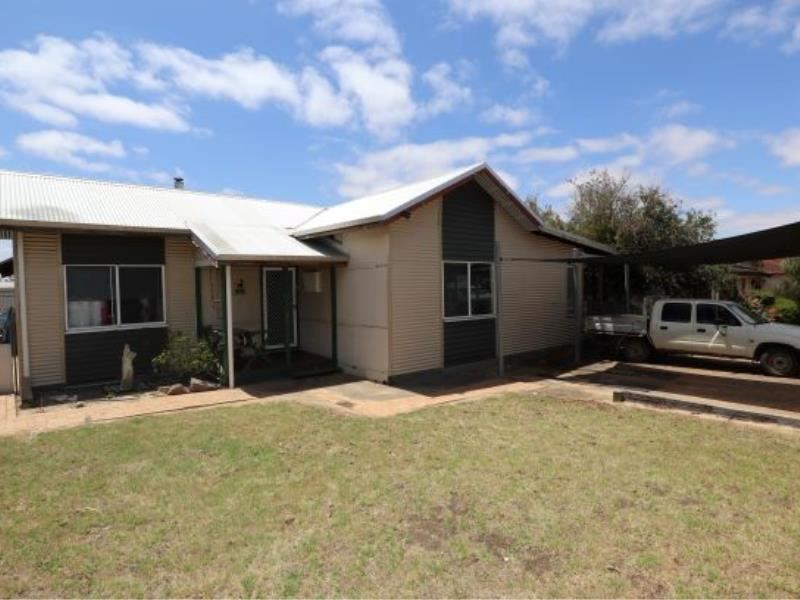 70 Ensign Street, Narrogin