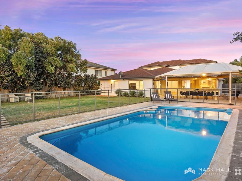 2 Bailey Lookout, Mosman Park