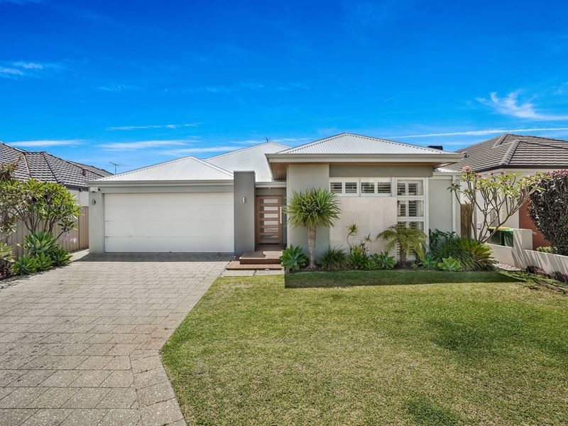24 Honeymyrtle Turn, Stirling