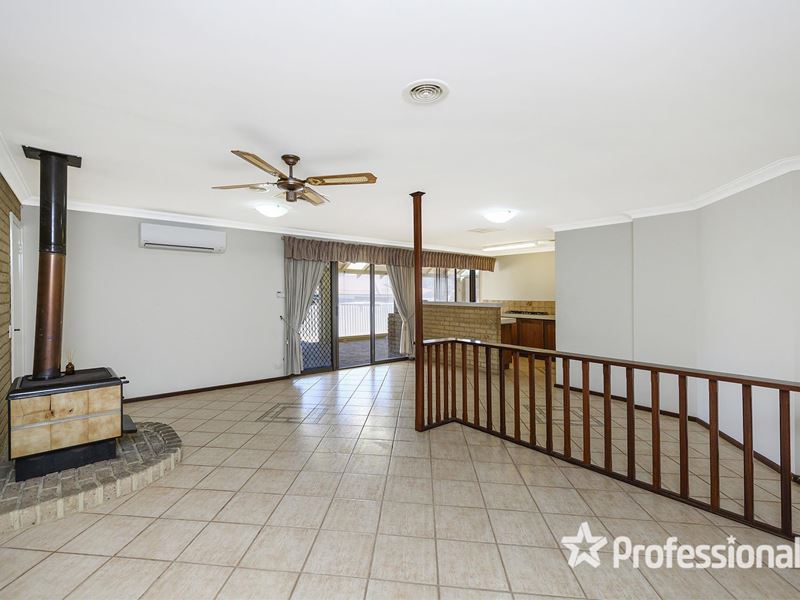 9 Genoa Court, Kingsley