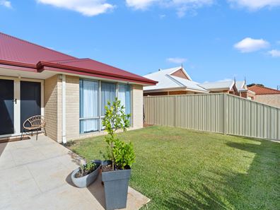 6 Gunnel Way, Rockingham WA 6168