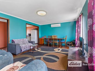 1 Robb Street, Collie WA 6225