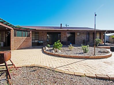 40 Nairn St, Leeman WA 6514