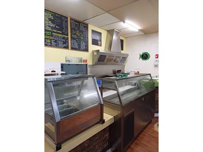 Food/Hospitality - Thriving 6 Day Trading Lunch Bar For Sale