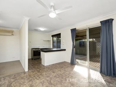 4 Silver Mallee Close, Camillo WA 6111