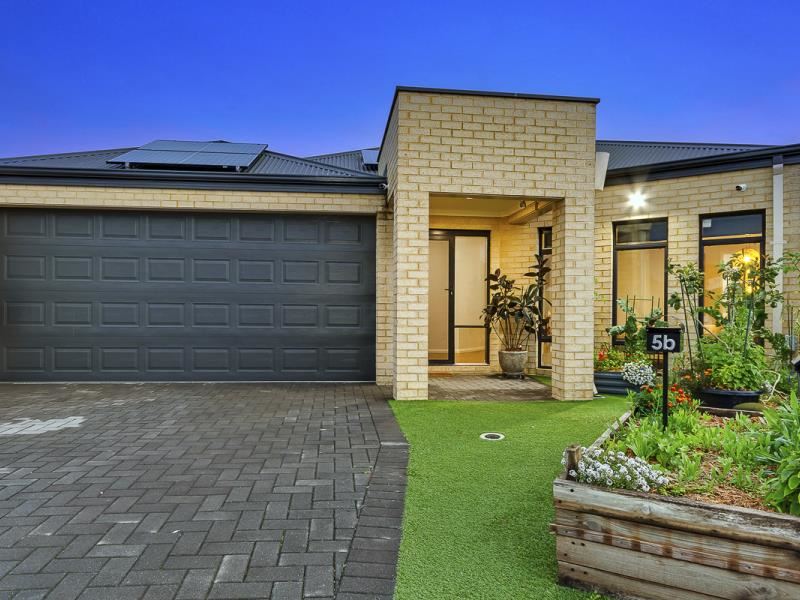 5B Ely Place, Clarkson WA 6030