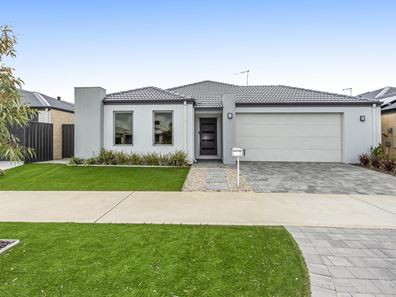 12 Fairchild Street, Lakelands WA 6180