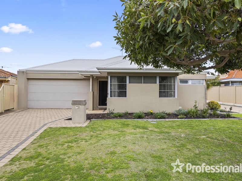 12A Medhurst Crescent, Nollamara WA 6061