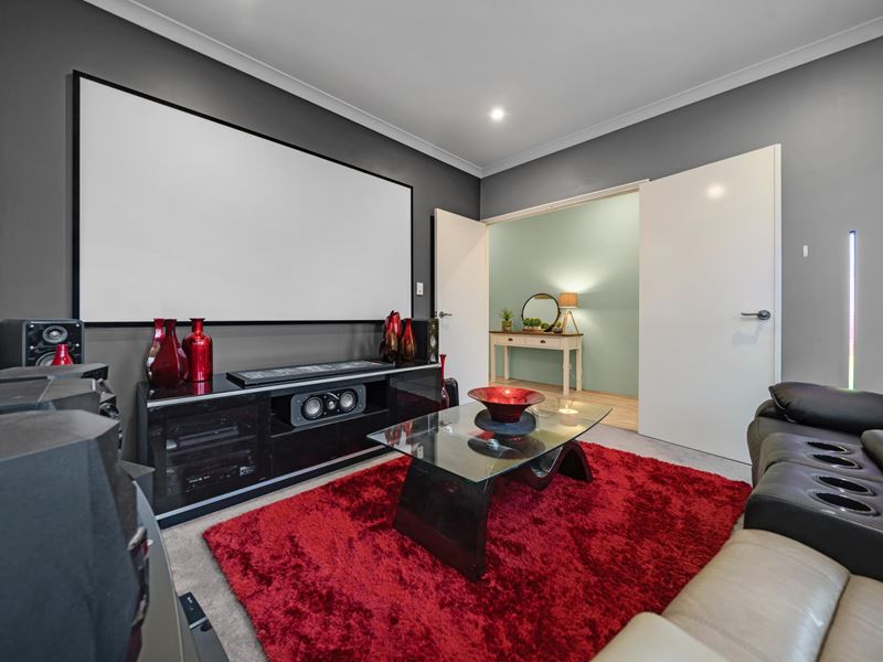 49 River  Avenue, Maddington