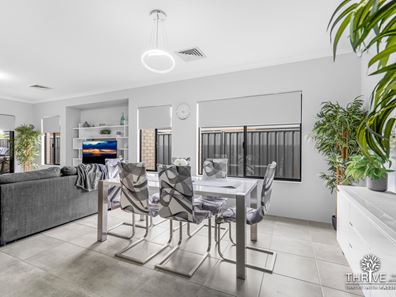 110 Bellas Circuit, Piara Waters WA 6112