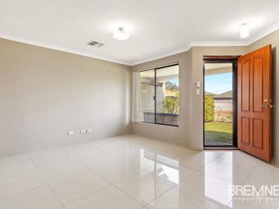 3 Oliver Vista, Bertram WA 6167