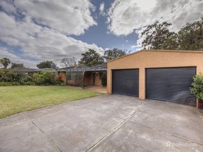 8 Dericote Way, Greenwood WA 6024