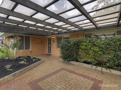 8 Dericote Way, Greenwood WA 6024