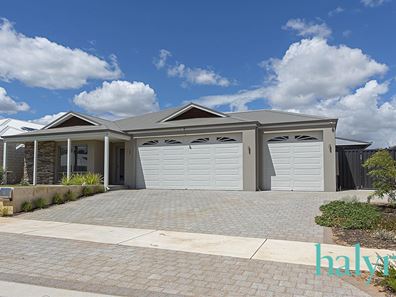 7 Tasman Street, Bushmead WA 6055