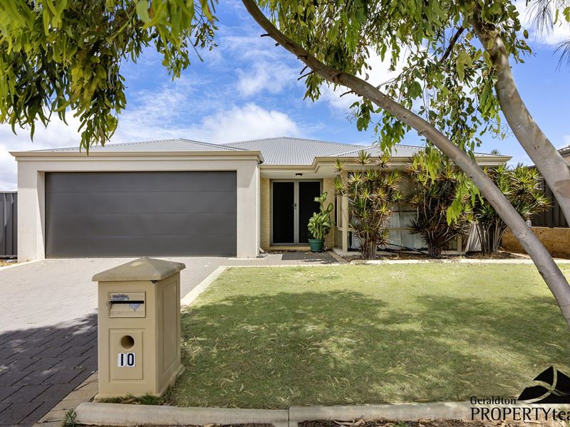 10 Stormking Loop, Wandina WA 6530