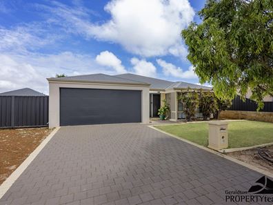 10 Stormking Loop, Wandina WA 6530