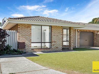 2/54 Freeland Square, Eden Hill WA 6054