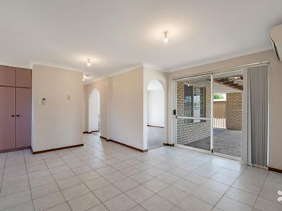 6A Jasmine Loop, Willetton WA 6155