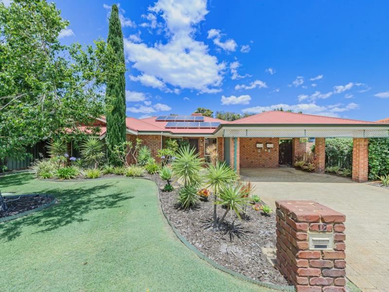 12 Mcalvey Place, Canning Vale WA 6155