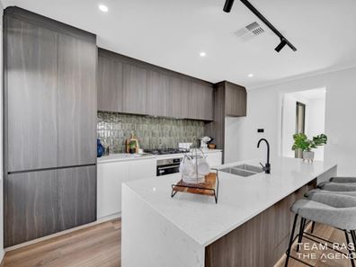 283C Grand Promenade, Dianella WA 6059