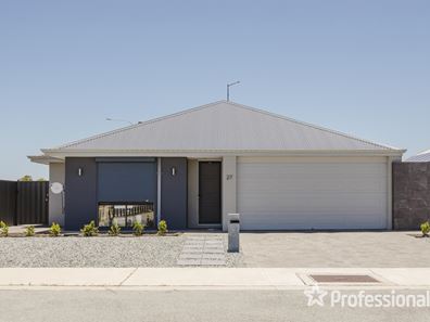 27 Radiant Loop, Dayton WA 6055