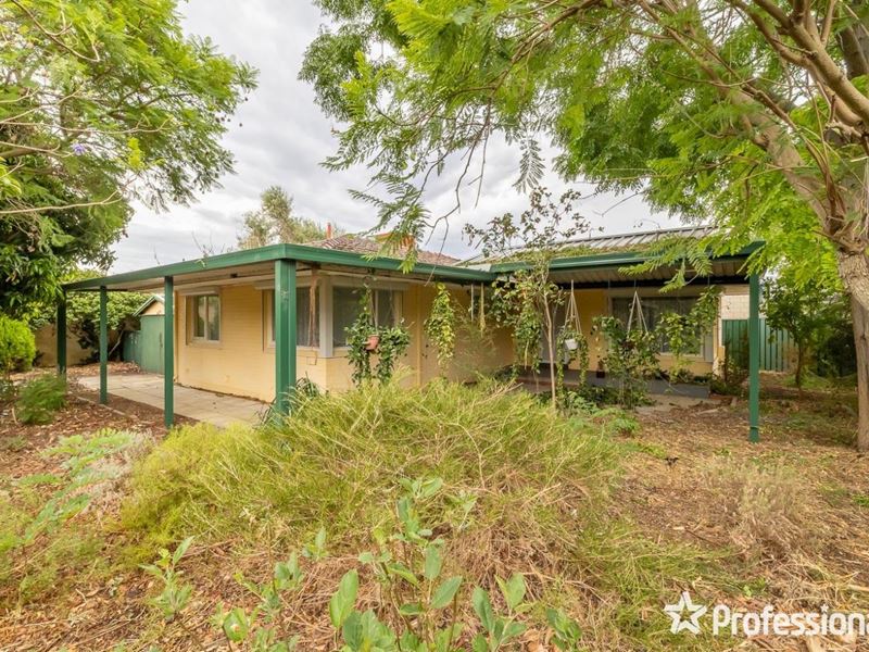 8 Dural Way, Armadale WA 6112