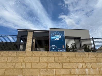 4/84 West Churchill Avenue, Lake Coogee WA 6166