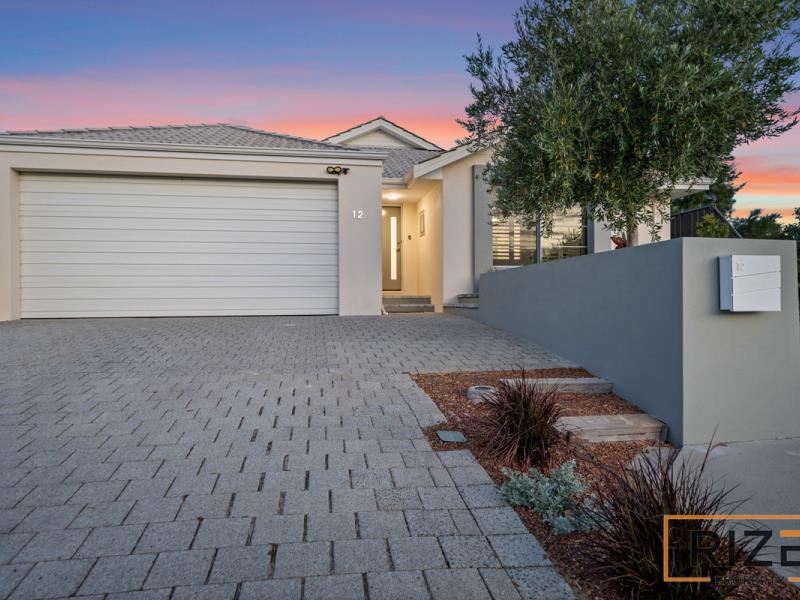12 Viminea Street, Carramar