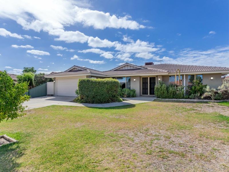 8 Redfern Close, Thornlie