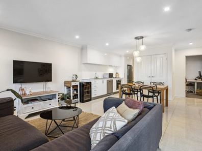 2/100 Roberts Road, Rivervale WA 6103