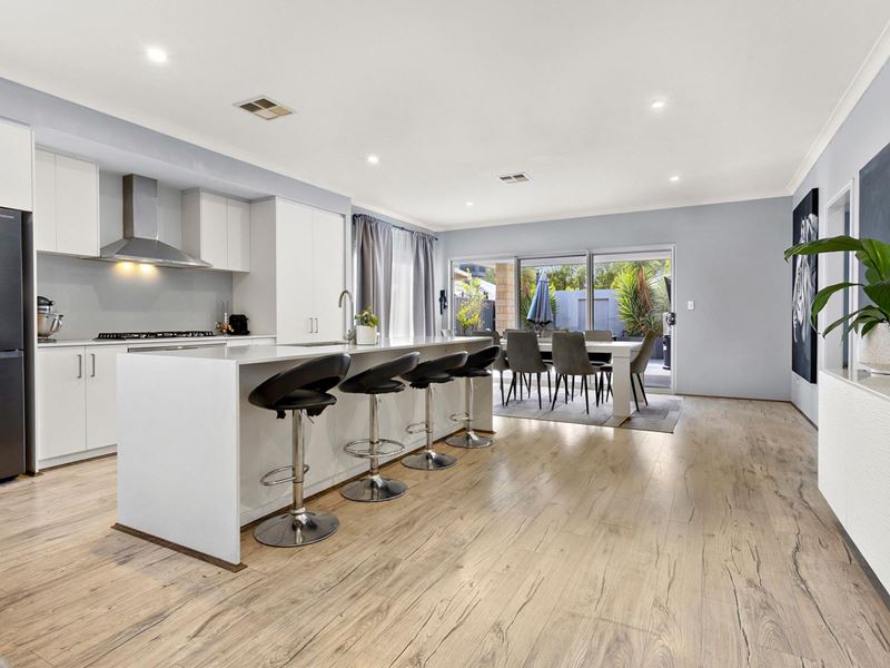 174 Honeywood Avenue, Wandi WA 6167