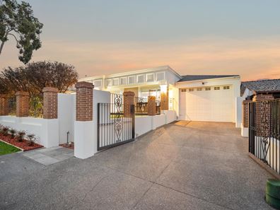 7 Elabana Crescent, Dianella WA 6059