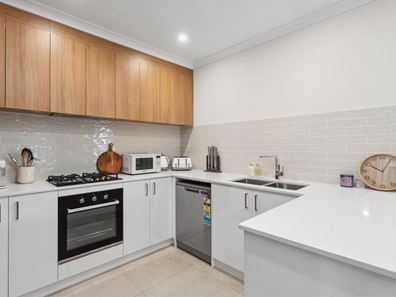 66 Verdant Vista, Ellenbrook WA 6069