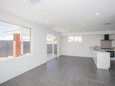 23 Vaughan Crescent, Forrestdale WA 6112