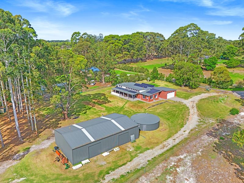 20 Pyungoorup Place, Mckail WA 6330