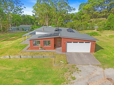 20 Pyungoorup Place, Mckail WA 6330