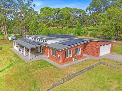 20 Pyungoorup Place, Mckail WA 6330