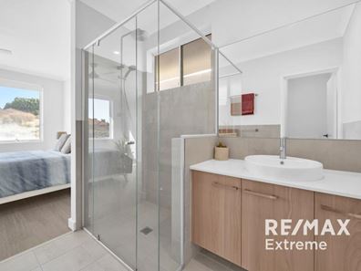 26 Torrenova Way, Sinagra WA 6065