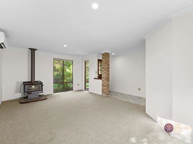 18 Elm Close, Camillo WA 6111
