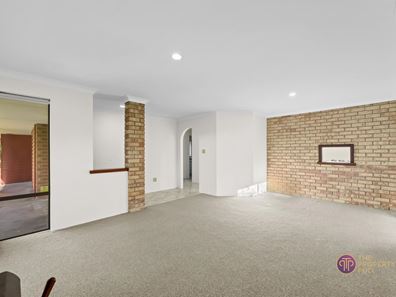 18 Elm Close, Camillo WA 6111