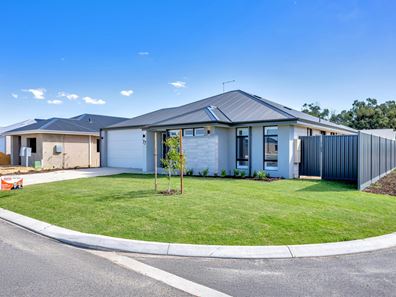 77 Montgomery Parkway, Ravenswood WA 6208